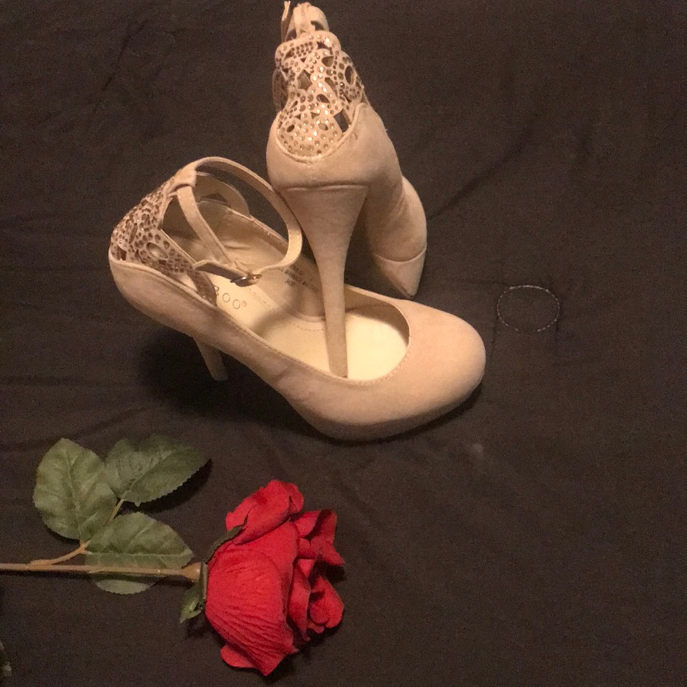 NEW Nude heels✨